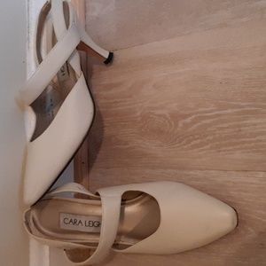 GUC Cara Leigh slingbacks